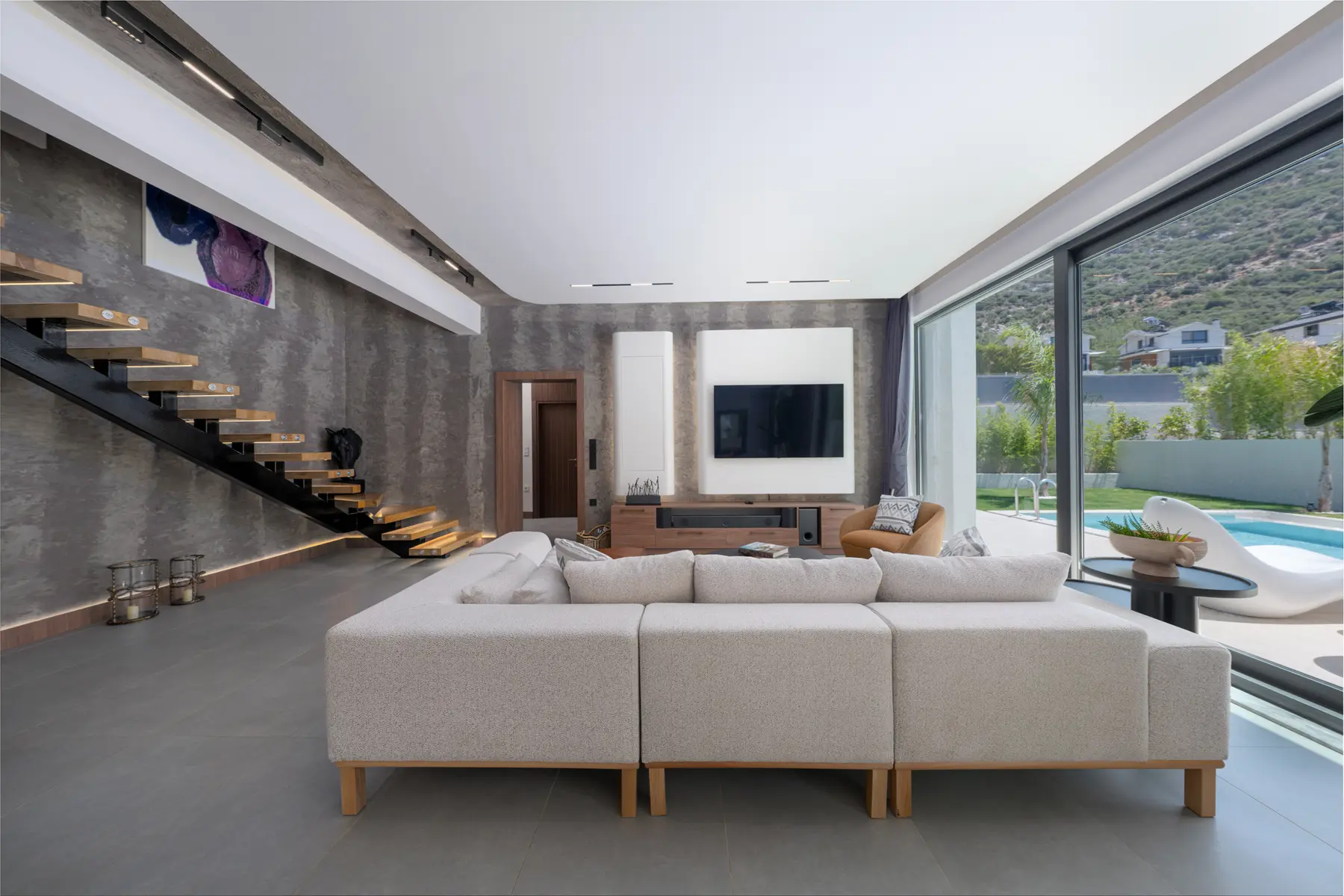 Ölüdeniz Ovacık’ta 645 m² Arsa İçinde, Yerden Isıtmalı, Müştemilatlı 5+1 Ultra Lüks Villa