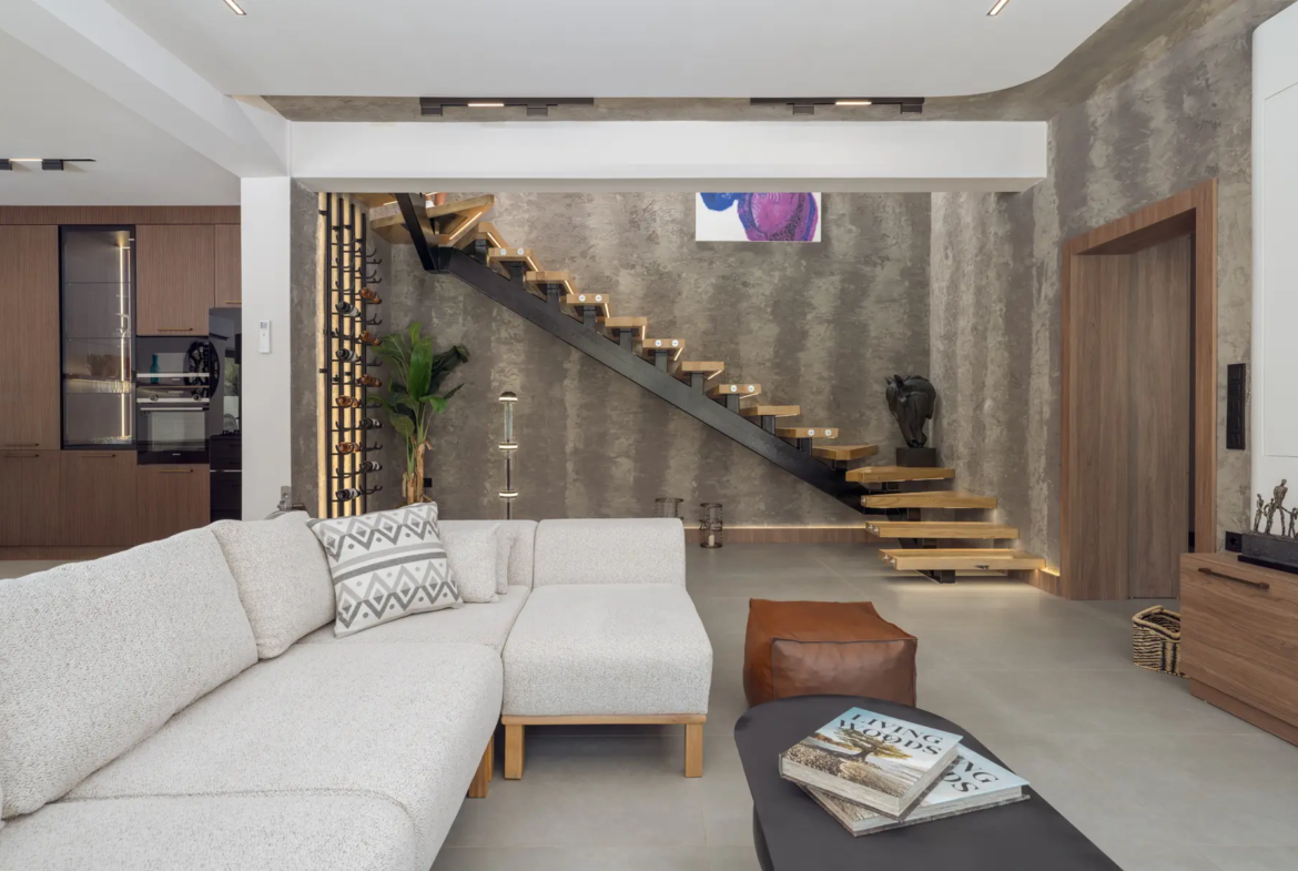 Ölüdeniz Ovacık’ta 645 m² Arsa İçinde, Yerden Isıtmalı, Müştemilatlı 5+1 Ultra Lüks Villa