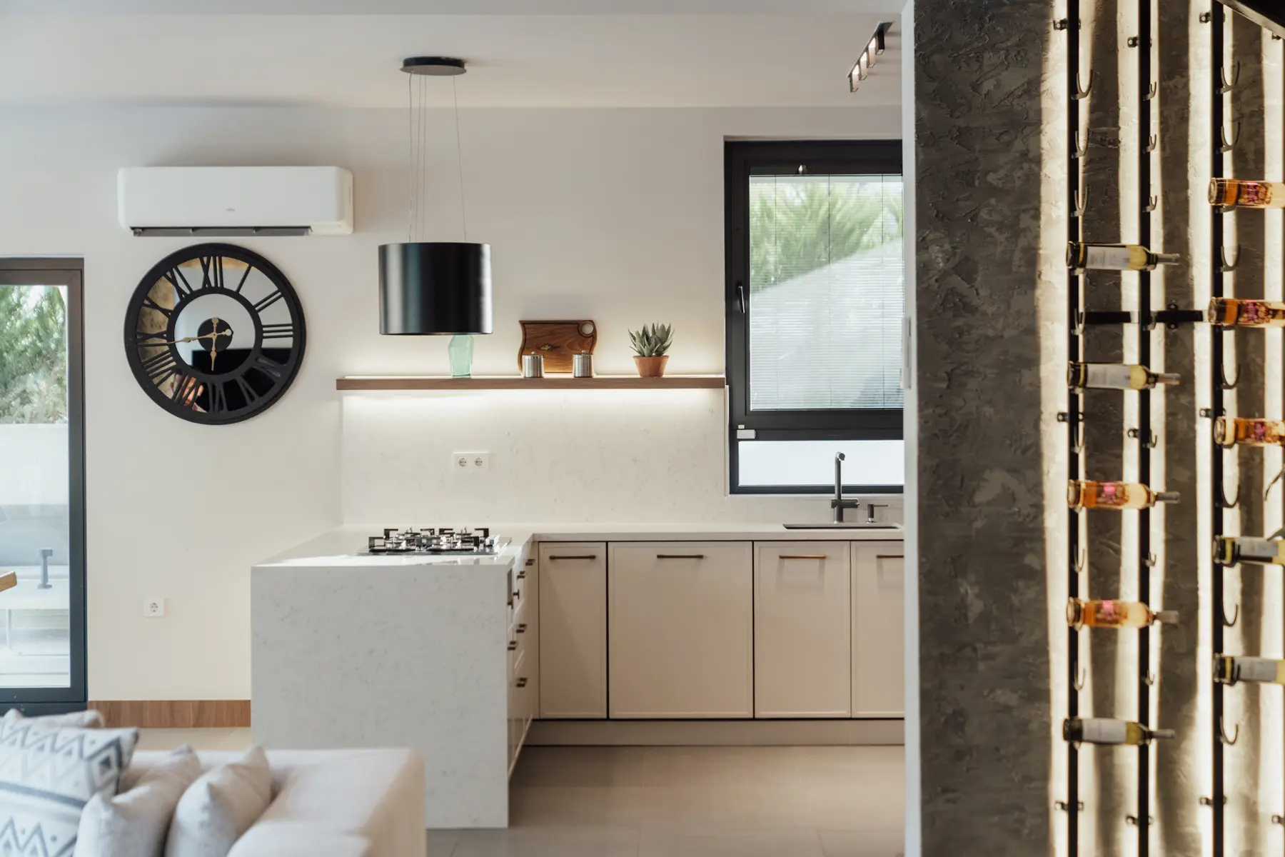 Ölüdeniz Ovacık’ta 645 m² Arsa İçinde, Yerden Isıtmalı, Müştemilatlı 5+1 Ultra Lüks Villa
