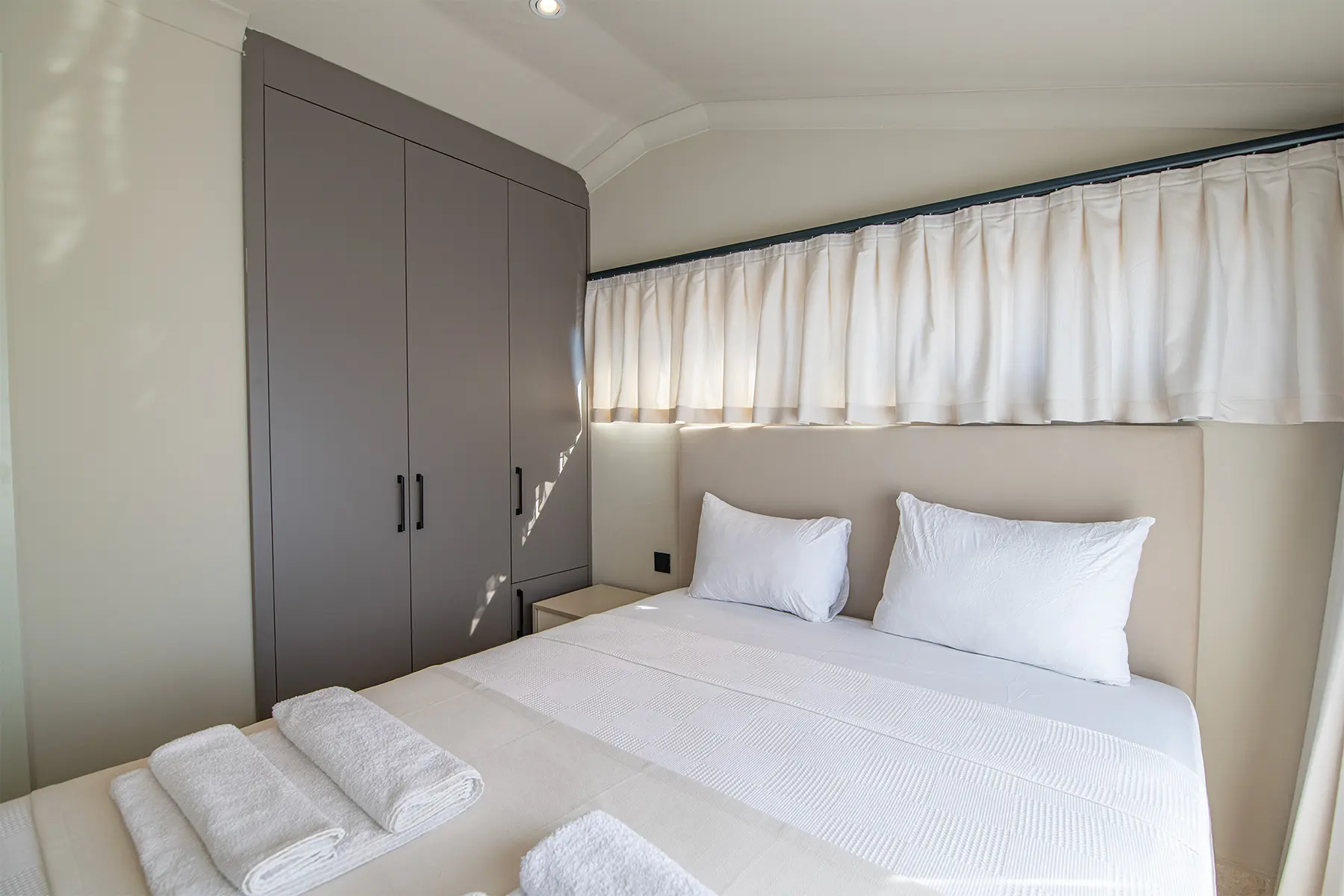 Fethiye’de Tam Eşyalı, Özel Havuzlu, Hamam & Saunalı Ultra Lüks Villa 