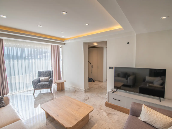 Fethiye’de Tam Eşyalı, Özel Havuzlu, Hamam & Saunalı Ultra Lüks Villa 