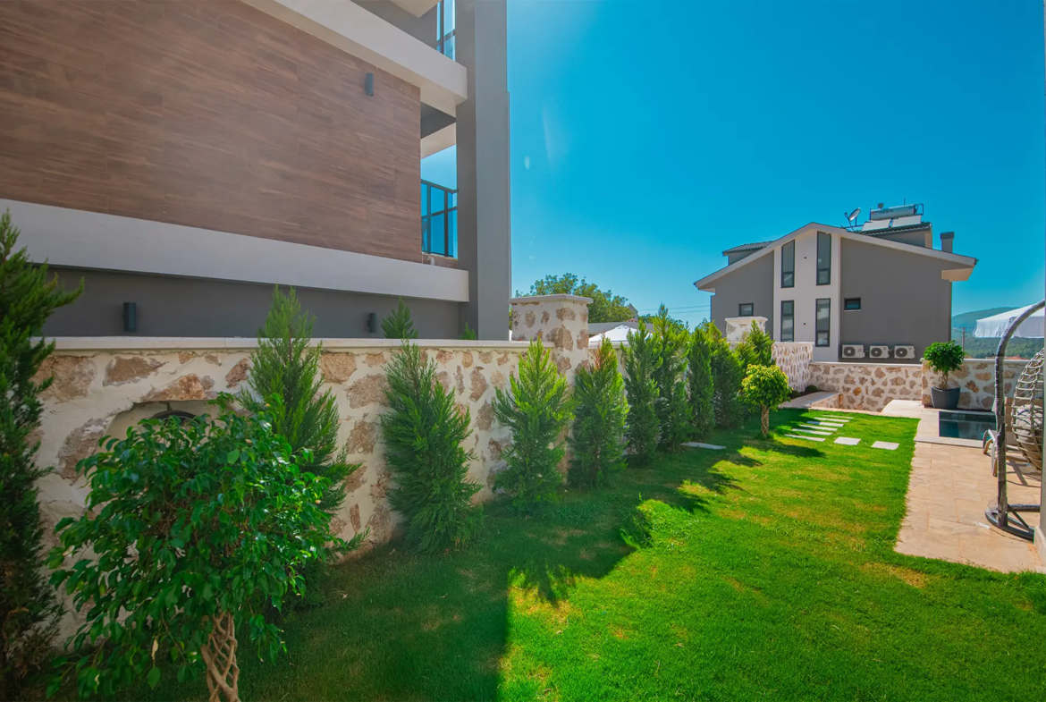 Fethiye’de Tam Eşyalı, Özel Havuzlu, Hamam & Saunalı Ultra Lüks Villa 