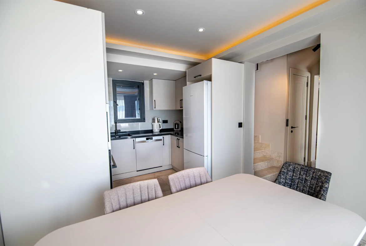 Fethiye’de Tam Eşyalı, Özel Havuzlu, Hamam & Saunalı Ultra Lüks Villa 