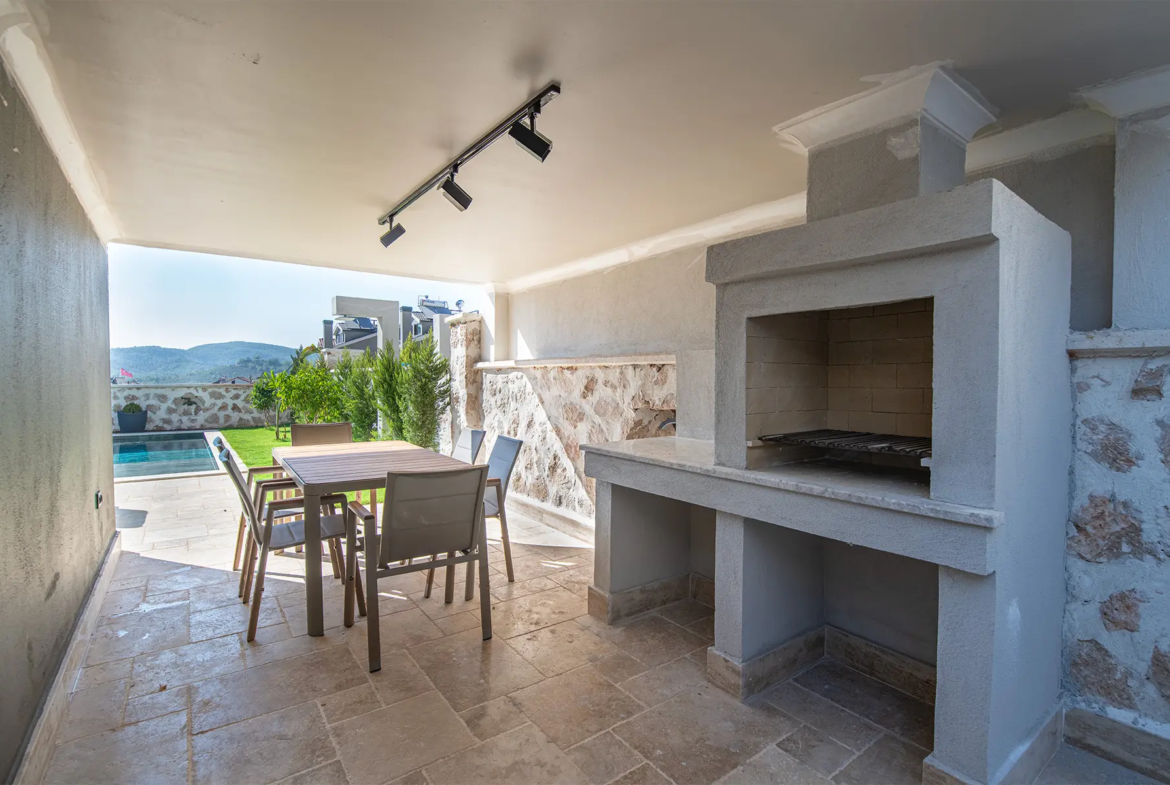 Fethiye’de Tam Eşyalı, Özel Havuzlu, Hamam & Saunalı Ultra Lüks Villa 