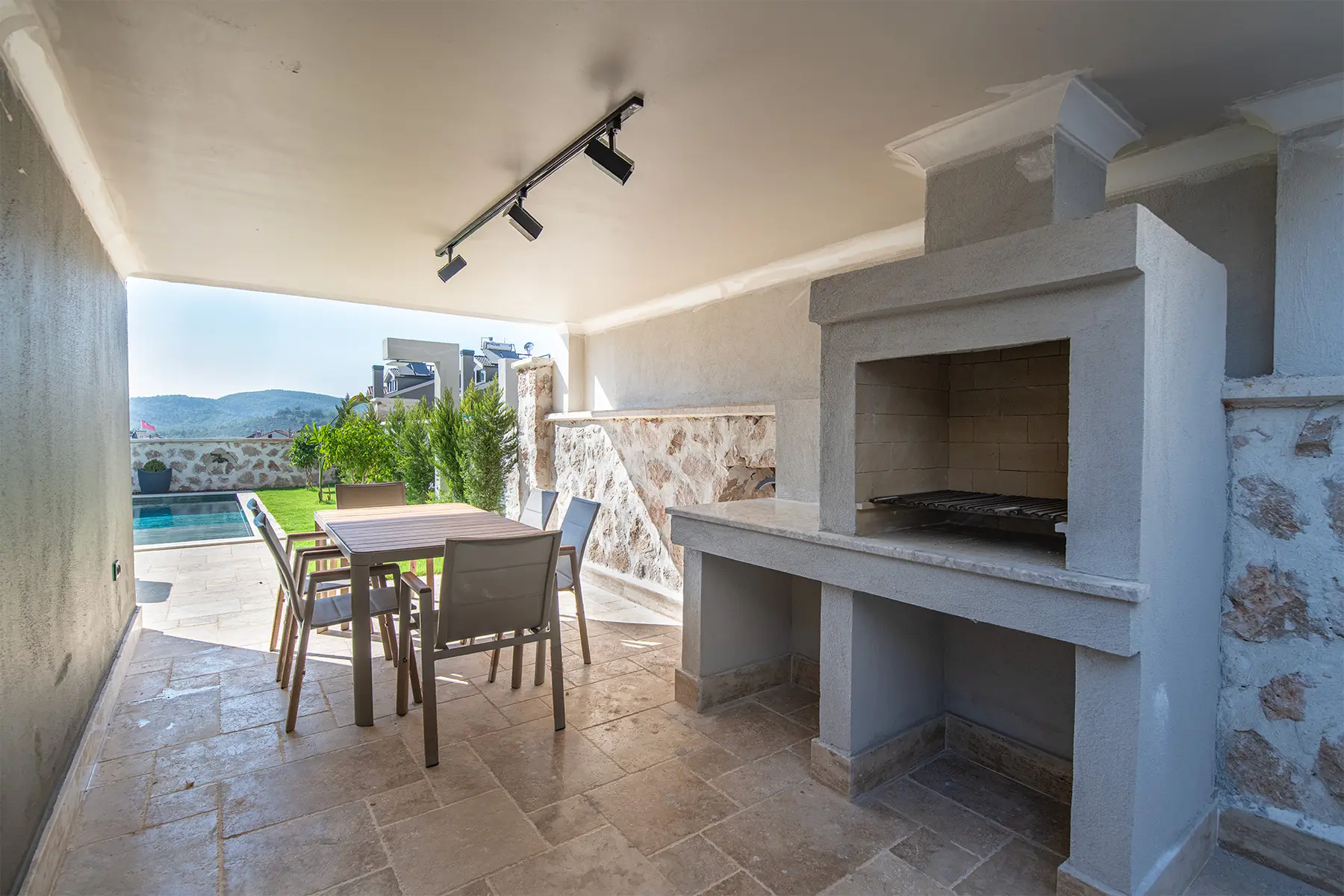 Fethiye’de Tam Eşyalı, Özel Havuzlu, Hamam & Saunalı Ultra Lüks Villa 