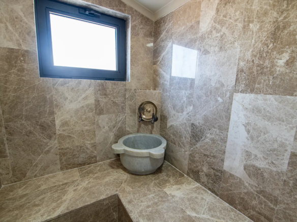 Fethiye’de Tam Eşyalı, Özel Havuzlu, Hamam & Saunalı Ultra Lüks Villa 