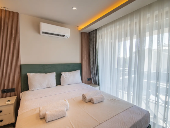 Fethiye’de Tam Eşyalı, Özel Havuzlu, Hamam & Saunalı Ultra Lüks Villa 