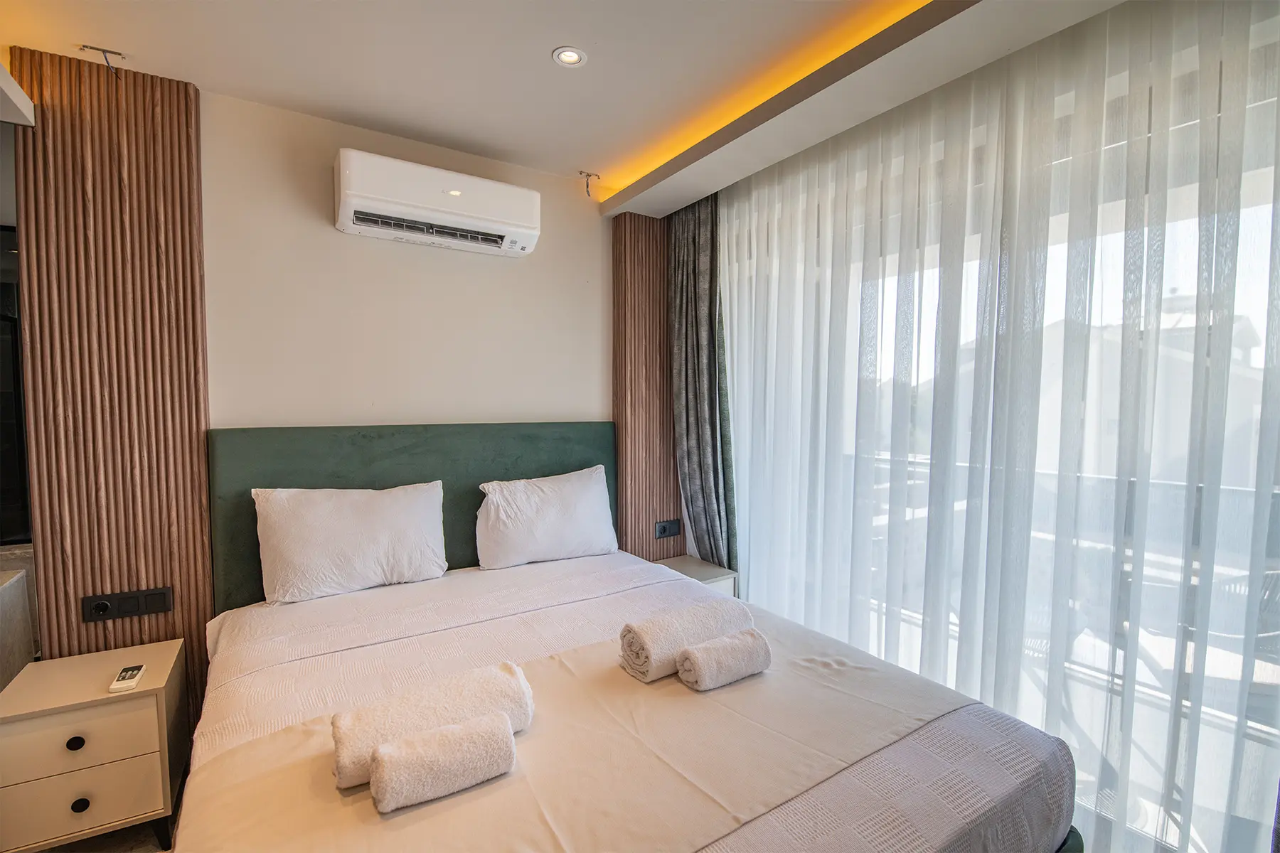 Fethiye’de Tam Eşyalı, Özel Havuzlu, Hamam & Saunalı Ultra Lüks Villa 