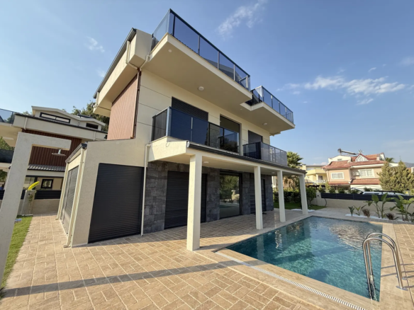 Fethiye Foça’da Çalış Plajı’na 600 Metre Mesafede Özel Tasarım Villa