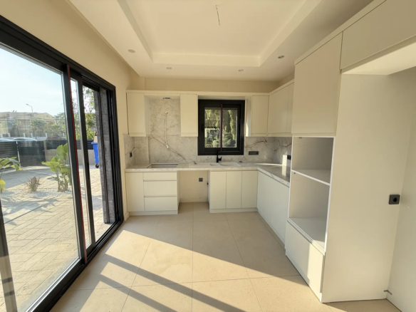 Fethiye Foça’da Çalış Plajı’na 600 Metre Mesafede Özel Tasarım Villa