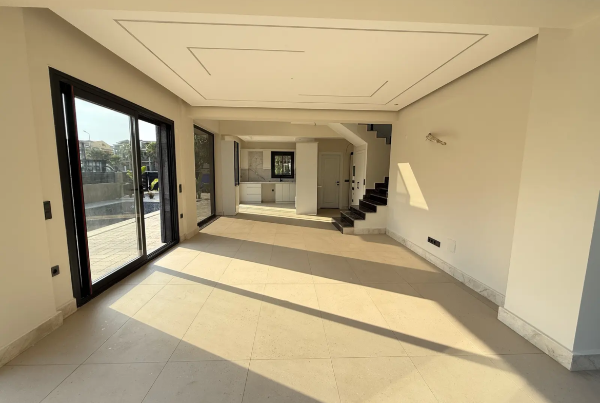 Fethiye Foça’da Çalış Plajı’na 600 Metre Mesafede Özel Tasarım Villa
