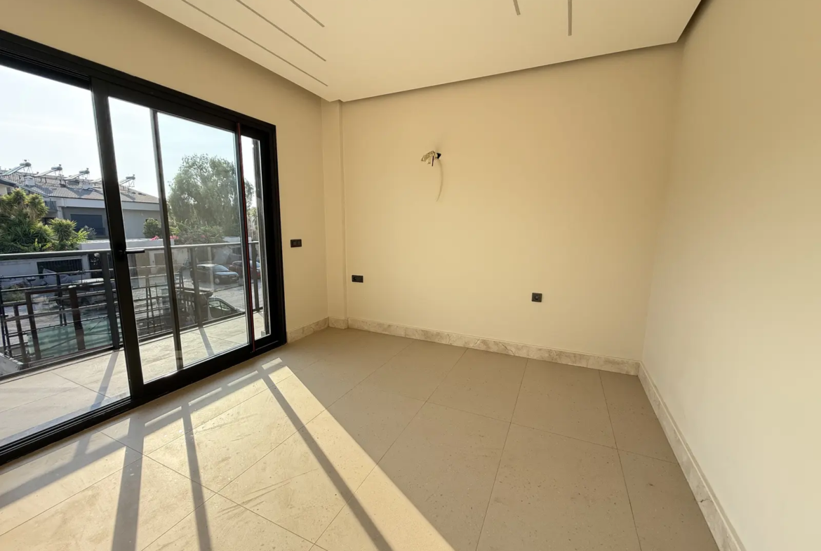Fethiye Foça’da Çalış Plajı’na 600 Metre Mesafede Özel Tasarım Villa