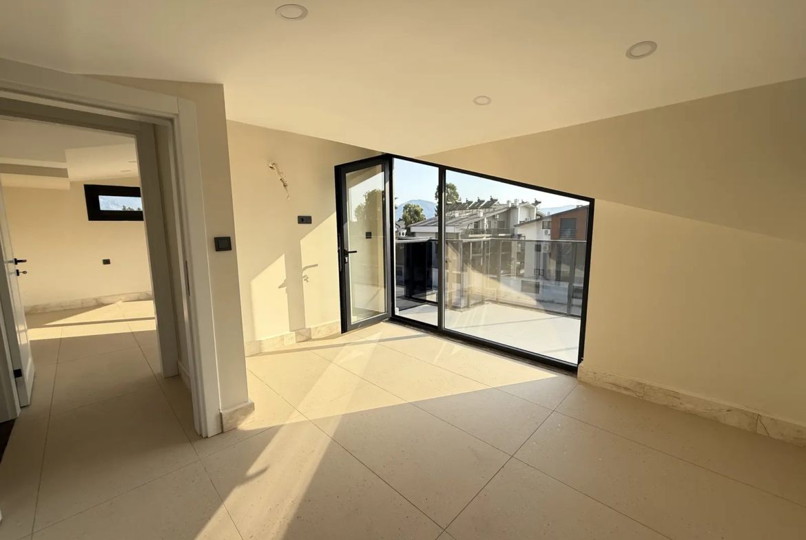 Fethiye Foça’da Çalış Plajı’na 600 Metre Mesafede Özel Tasarım Villa