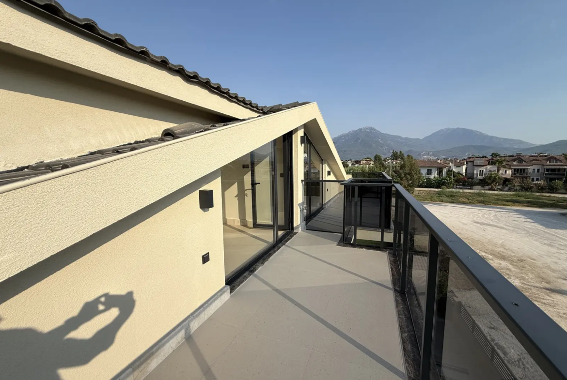 Fethiye Foça’da Çalış Plajı’na 600 Metre Mesafede Özel Tasarım Villa
