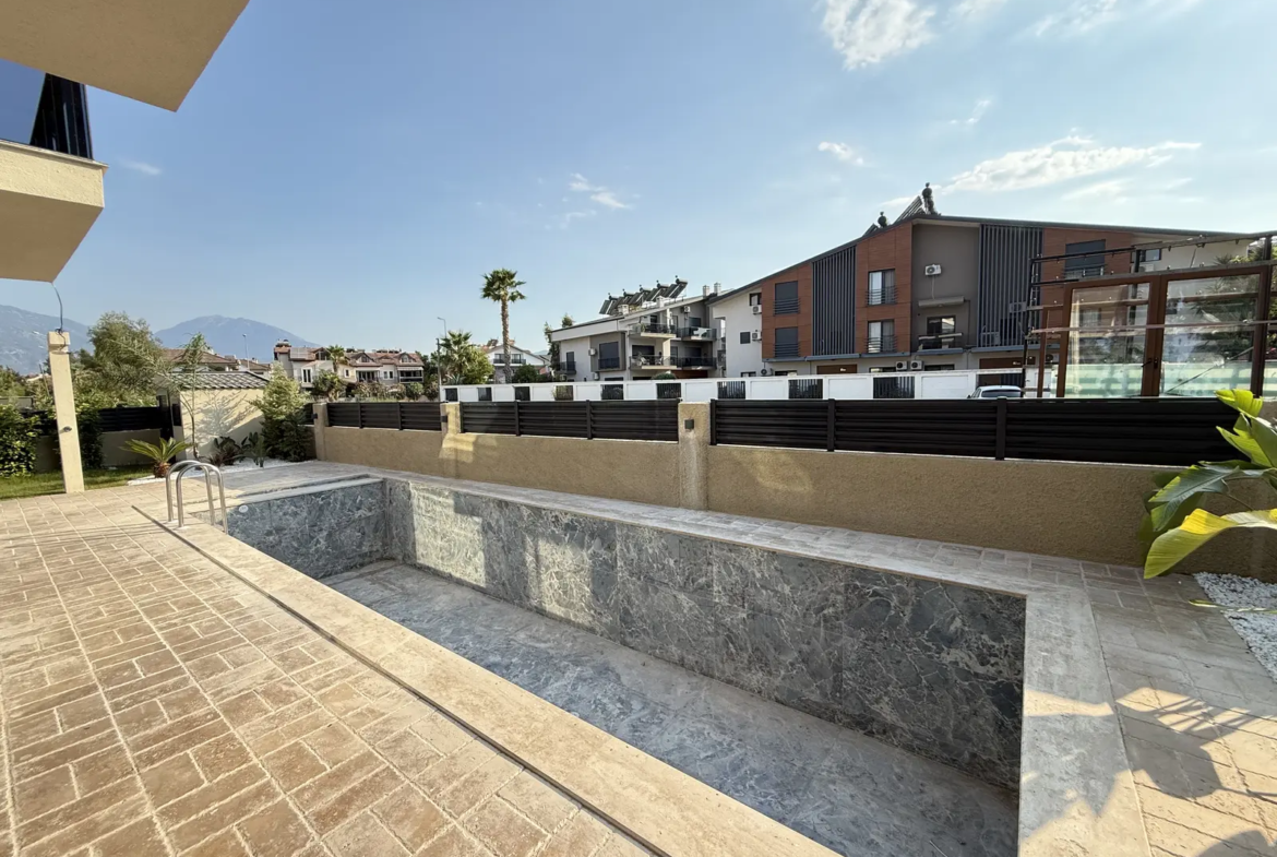 Fethiye Foça’da Çalış Plajı’na 600 Metre Mesafede Özel Tasarım Villa